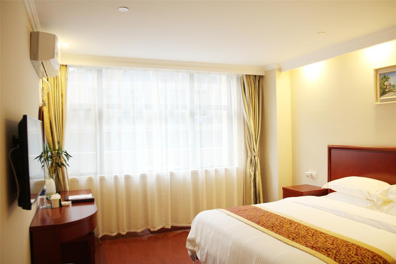 Greentree Inn Beijing Changping Shahe Metro Station Express Hotel Екстериор снимка