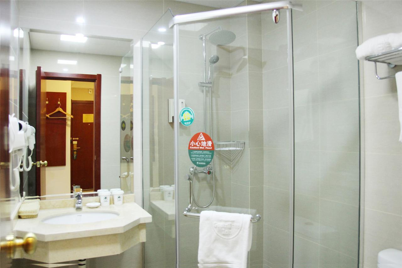Greentree Inn Beijing Changping Shahe Metro Station Express Hotel Екстериор снимка