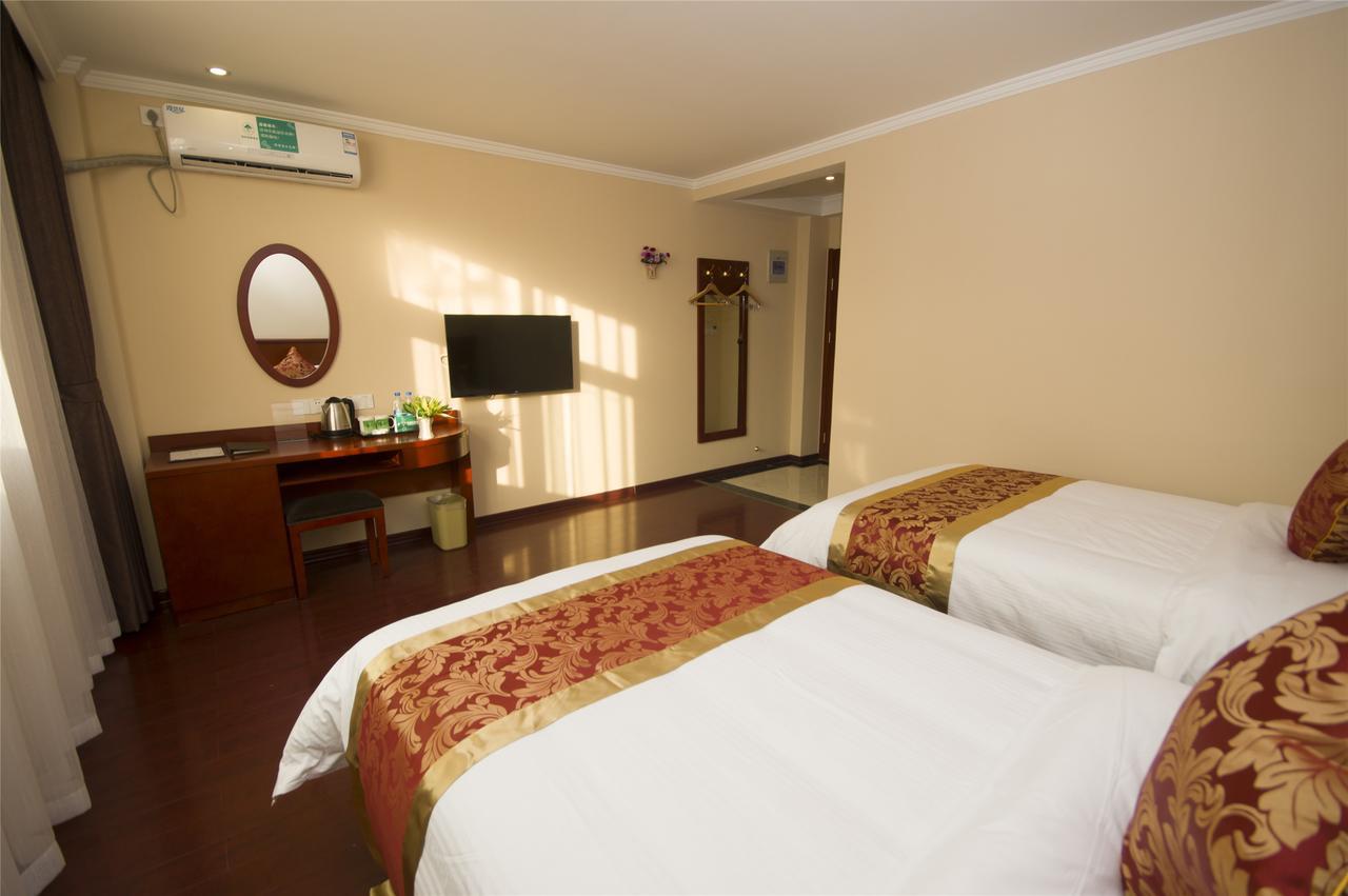 Greentree Inn Beijing Changping Shahe Metro Station Express Hotel Екстериор снимка
