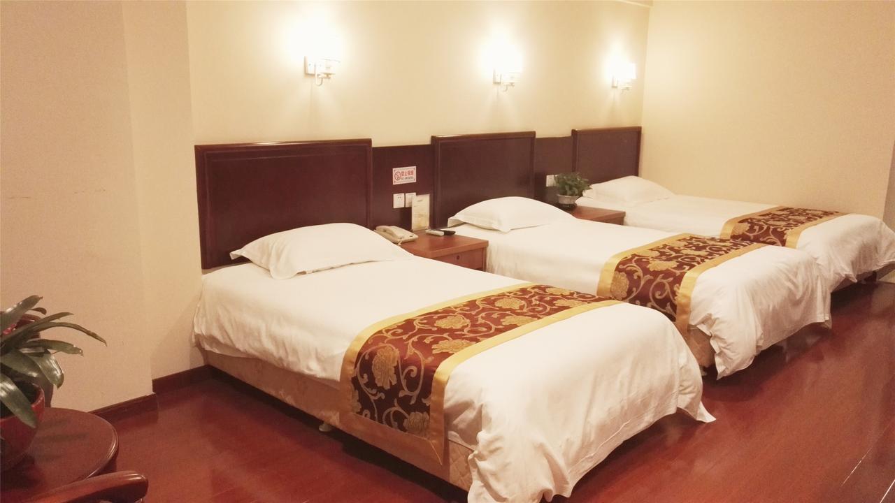 Greentree Inn Beijing Changping Shahe Metro Station Express Hotel Екстериор снимка