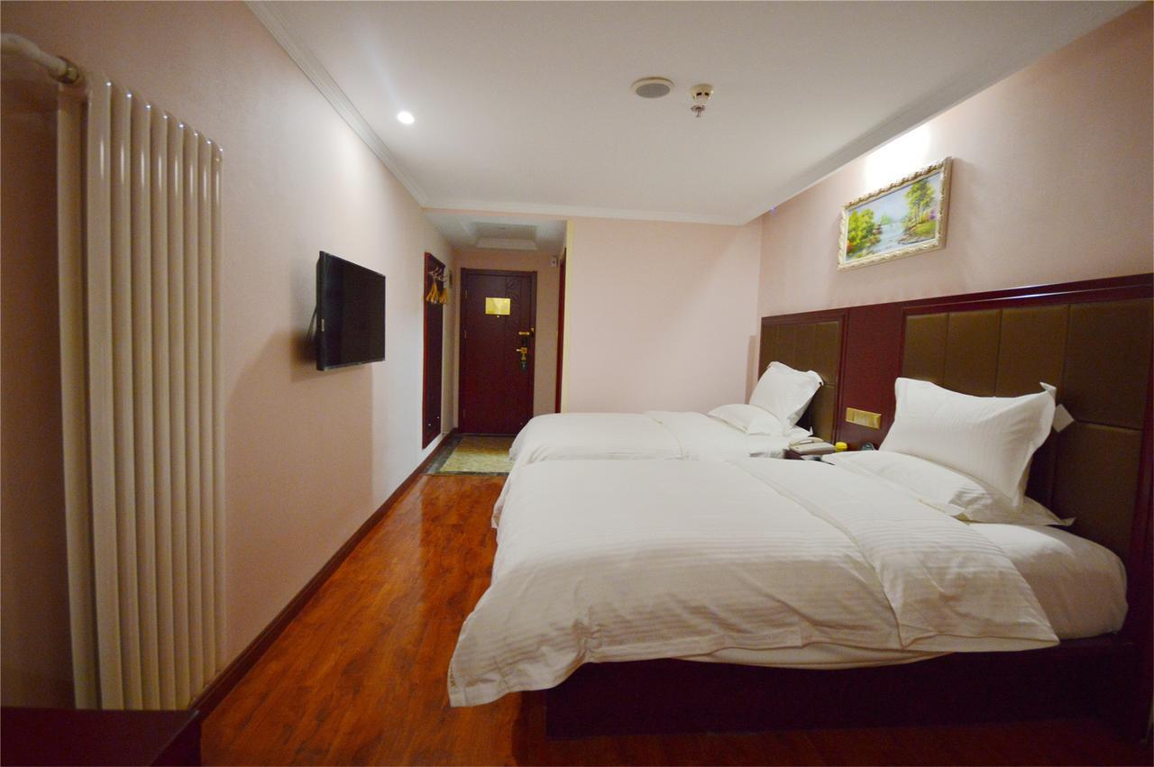 Greentree Inn Beijing Changping Shahe Metro Station Express Hotel Екстериор снимка